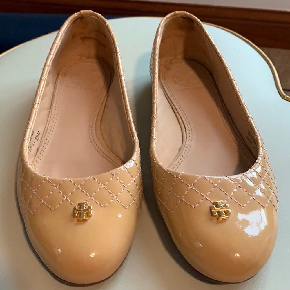Size 5 1/2 Tory Burch Flats - Nude